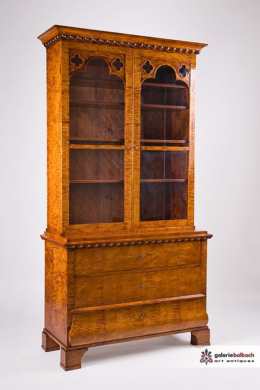 Biedermeier Bücherschrank, Kommode mit Vitrinenaufsatz, um 1840 - Norddeutschland
Birke
Biedermeier um 1840-1850