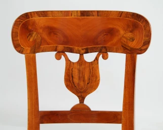 Chaise antique Lyra