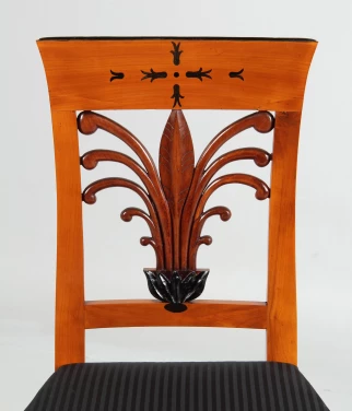 Chaise ancienne