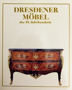Important reference work on the great furniture and cabinetmaking art of Dresden in the 18th century. Numerous and well-chosen illustrations of high-quality pieces of furniture with interesting background knowledge.