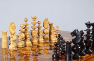 Schachspiel antik