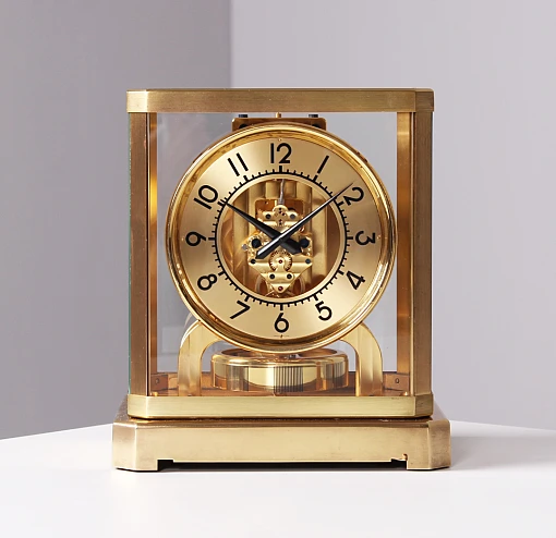 Jaeger LeCoultre, frühe Atmos Uhr von 1942, sehr guter Zustand - Schweiz
Messing, teilweise vergoldet
Baujahr 1942