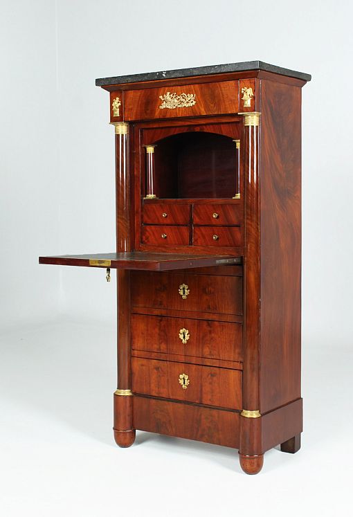 Very small antique secretary, original fittings, Empire circa 1810 - France
Mahogany
Empire around 1810