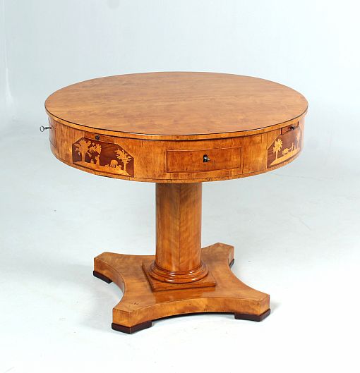 Antiker Biedermeier Spieltisch mit Marketerie, Birke, um 1830 - Skandinavien
Birke u.a.
Biedermeier um 1830