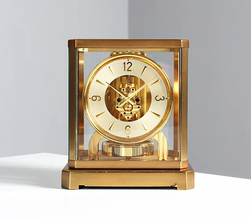 Frühe Atmos Uhr von Jaeger LeCoultre, Baujahr 1949 - Schweiz
Messing vergoldet
Baujahr 1949
