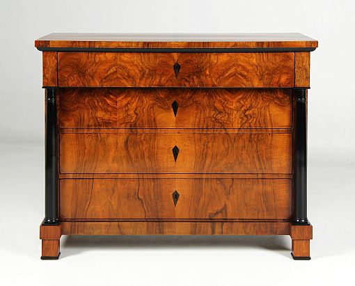 Antico cassettone a colonna, Germania, Biedermeier 1820 circa, noce - Germania meridionale
Noce
Biedermeier intorno al 1820