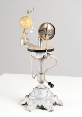 Tellurium planetary model