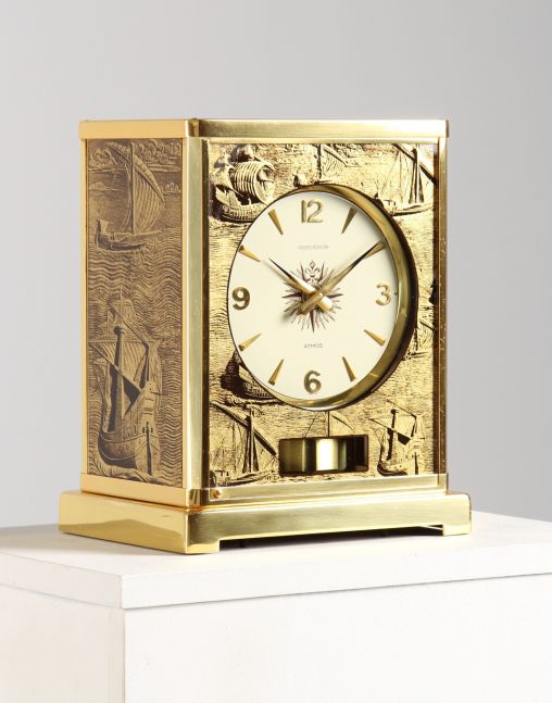 Jaeger LeCoultre, Atmos V cal. 526, modèle Feuille d'or, Caravelle - Suisse
Laiton doré
Année de fabrication 1965