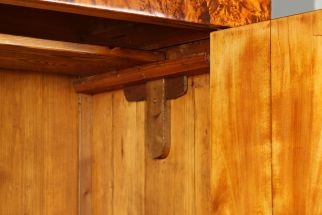 Demountable cabinet