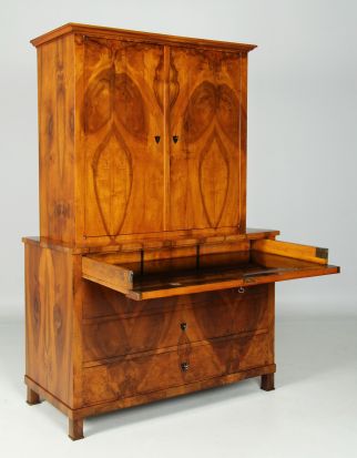 Antiques Biedermeier