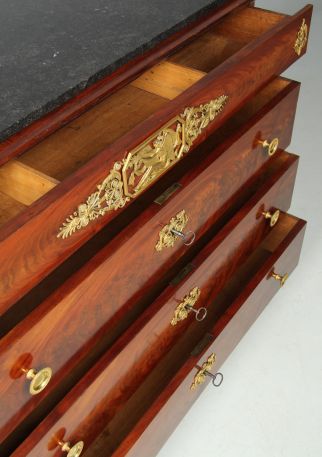 Commode en acajou