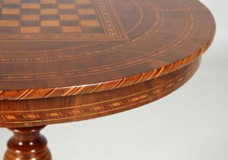 Chess table marquetry