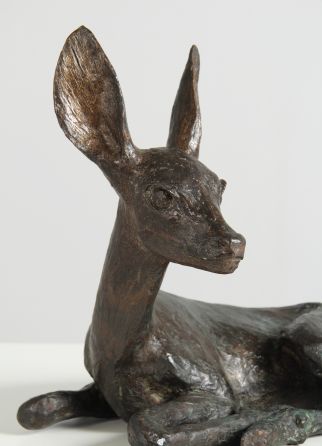 Bronze figure deer