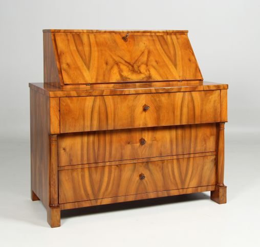 Antiker Biedermeier Sekretär, um 1830, Kommode, Nussbaum, Schellack - Baden-Württemberg
Nussbaum
Biedermeier um 1830