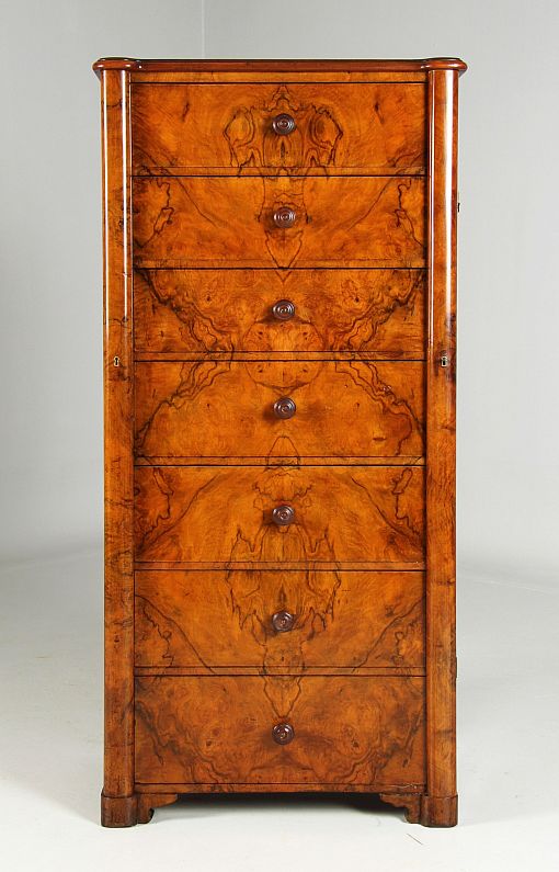 Antique chest of drawers, chiffonier, Wellington Chest, walnut, c 1860 - England
Walnut
around 1860