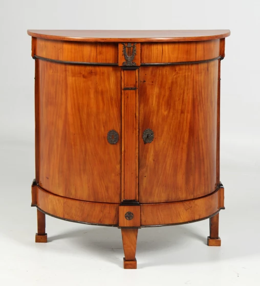 Antique half cupboard, demilune, cherry, semi-circular sideboard, around 1810 - Southern Germany
Cherry
early 19th century