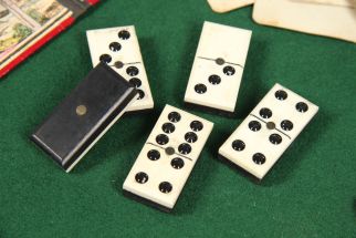 Table de jeu Domino