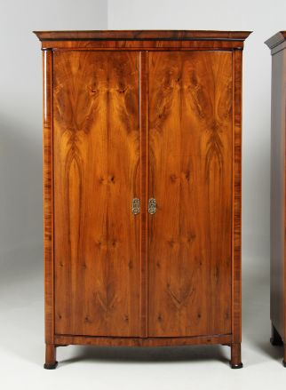 Antiker Schrank