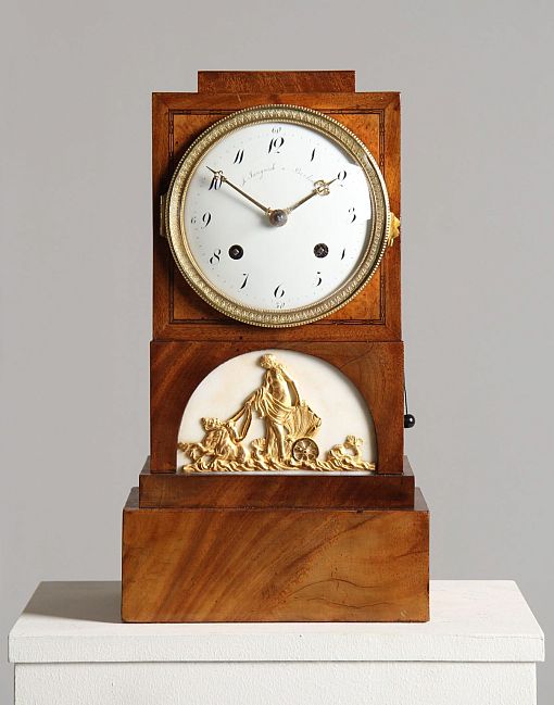 Antike Biedermeier Stutzuhr, Mahagoni, Berlin um 1820 - Berlin 
Mahagoni u.a.
um 1820