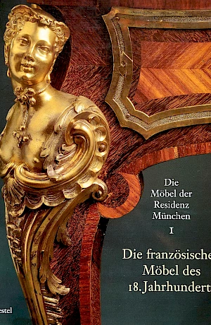 Hojer / Ottomeyer - Residenz München I - Die französischen Möbel des 18. Jahrhunderts Catalogue volume on French furniture art of the 18th century in the Munich Residence. With numerous illustrations and classification in the cultural-historical context of the Bavarian court.