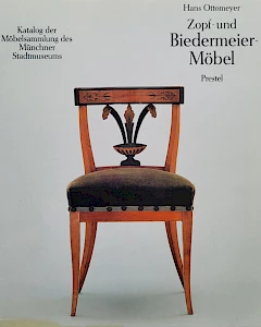 This collection catalogue documents the Munich City Museum