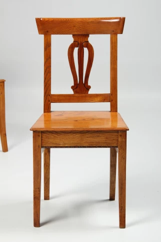 Chaise antique