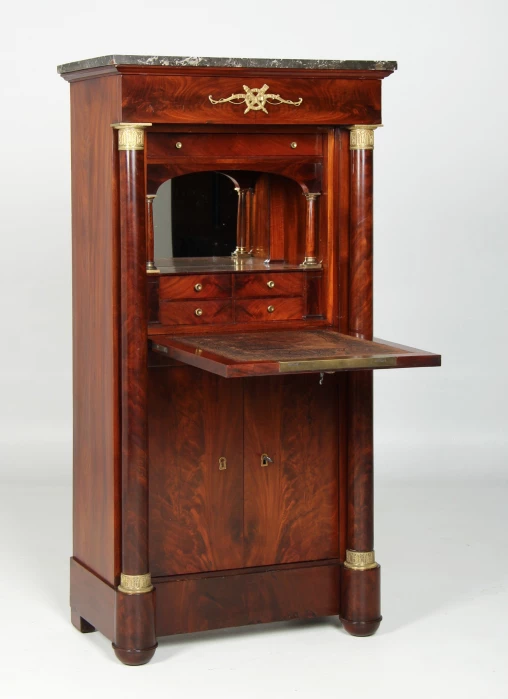 Small antique secretary, mahogany, Empire, early 19th century - France
Mahogany
early 19th century
