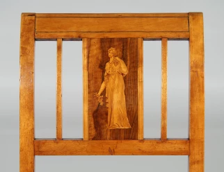 Chaises antiques originales
