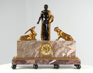 <p>Österreich<br />
Bronze, Marmor<br />
Art Deco um 1925</p>