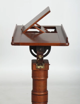 Adjustable reading table