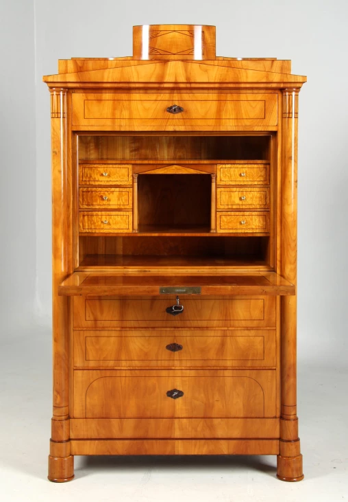 Secrétaire antique, armoire à écrire, cerise, Biedermeier vers 1830 - Autriche
Cerisier et autres.
Biedermeier vers 1830
