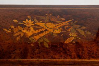 Fine marquetry