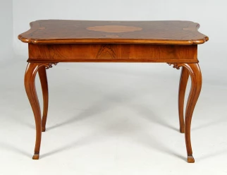 Baroque table