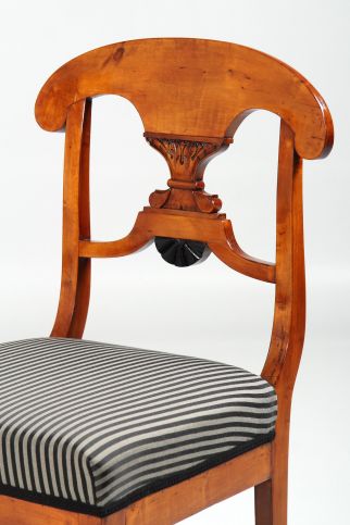 Anciennes chaises Biedermeier bouleau