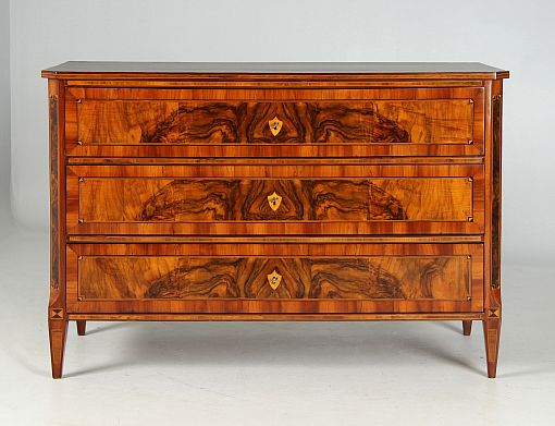 Antike Louis XVI Kommode, Zopfstil, Dresden um 1780 - Sachsen
Zwetschge, Nussbaum u.a.
um 1780
