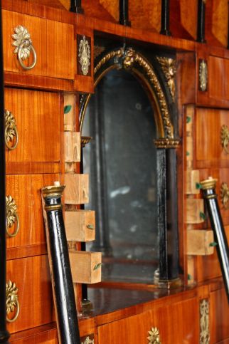Antiker Biedermeier Sekretär mit Geheimfach, Nussbaum, Kirsche, um 1830