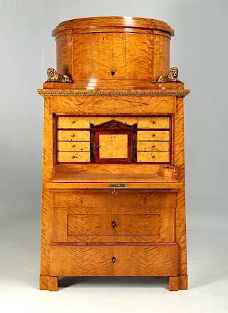 <p>Berlin / Brandebourg<br />
Bouleau<br />
Biedermeier vers 1825</p>