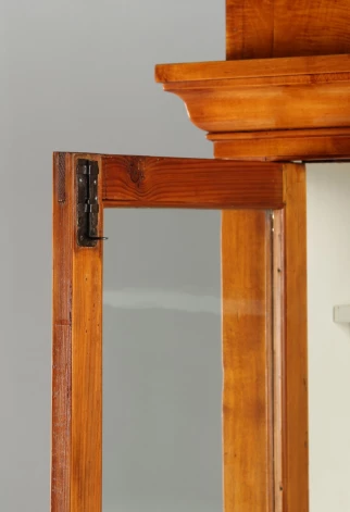 Biedermeier Vitrine um 1830