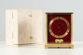 Horloge de table Atmos de Jaeger LeCoultre avec boîte d