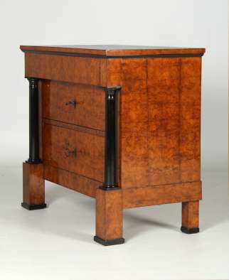 Piccola cassettiera Biedermeier con colonne