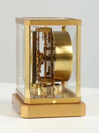 Atmos pendulum clockwork