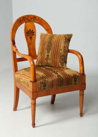 Antique Biedermeier armchair in cherry wood, circa 1830