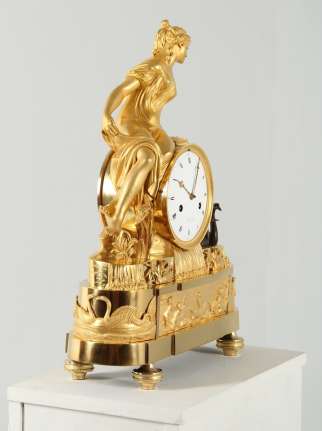 Feuervergoldete Bronze Uhr