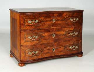 Antiquitäten Münchener Barock Kommode